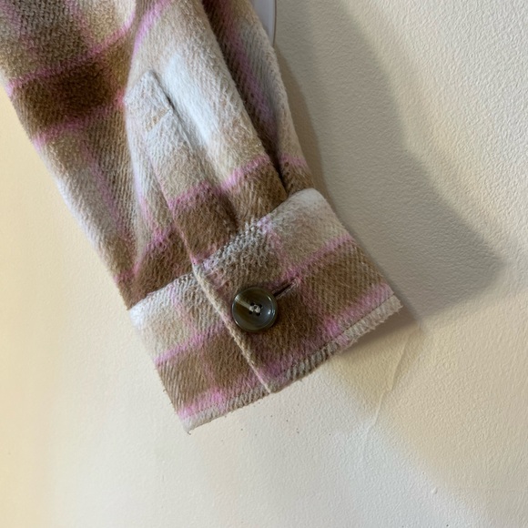 Cozy Plaid Jacket - Women’s 2XL - Picture 4 of 6
